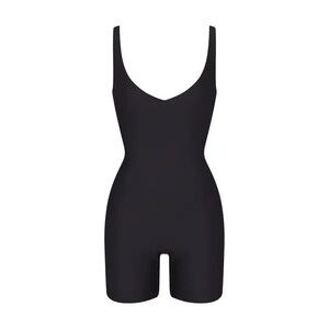 NWOT Skims Body Core Sculpt Unlined Plunge Mid-Thigh Bodysuit SMALL